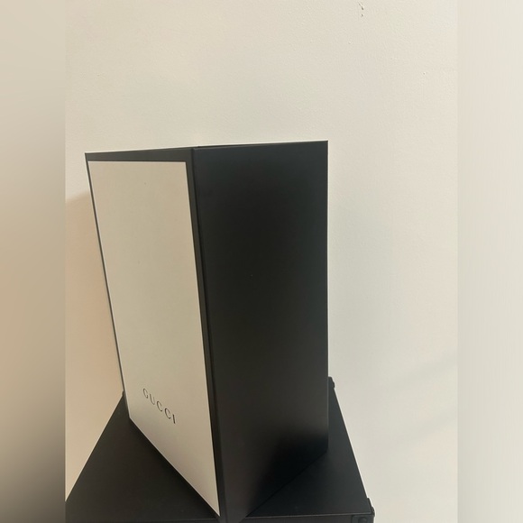 Gucci gift box - Picture 2 of 8